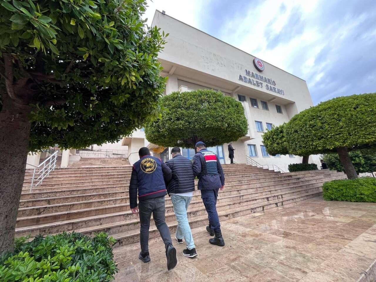 Muğla Jandarma’dan Yoğun Denetim: 1 Haftada 80 Şüpheli Yakalandı, 25’i Tutuklandı 1